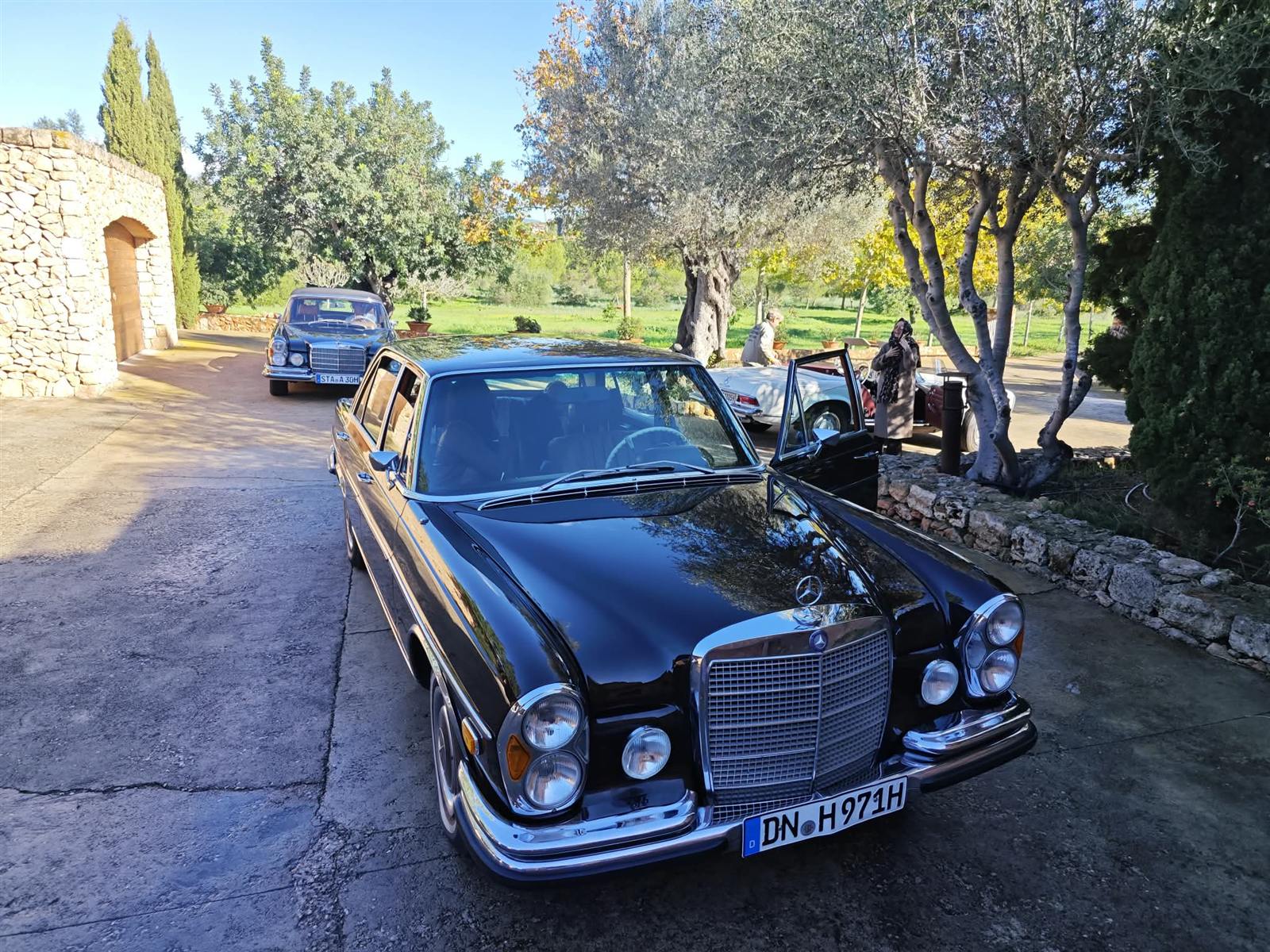 Mercedes 300 SEL photo 10