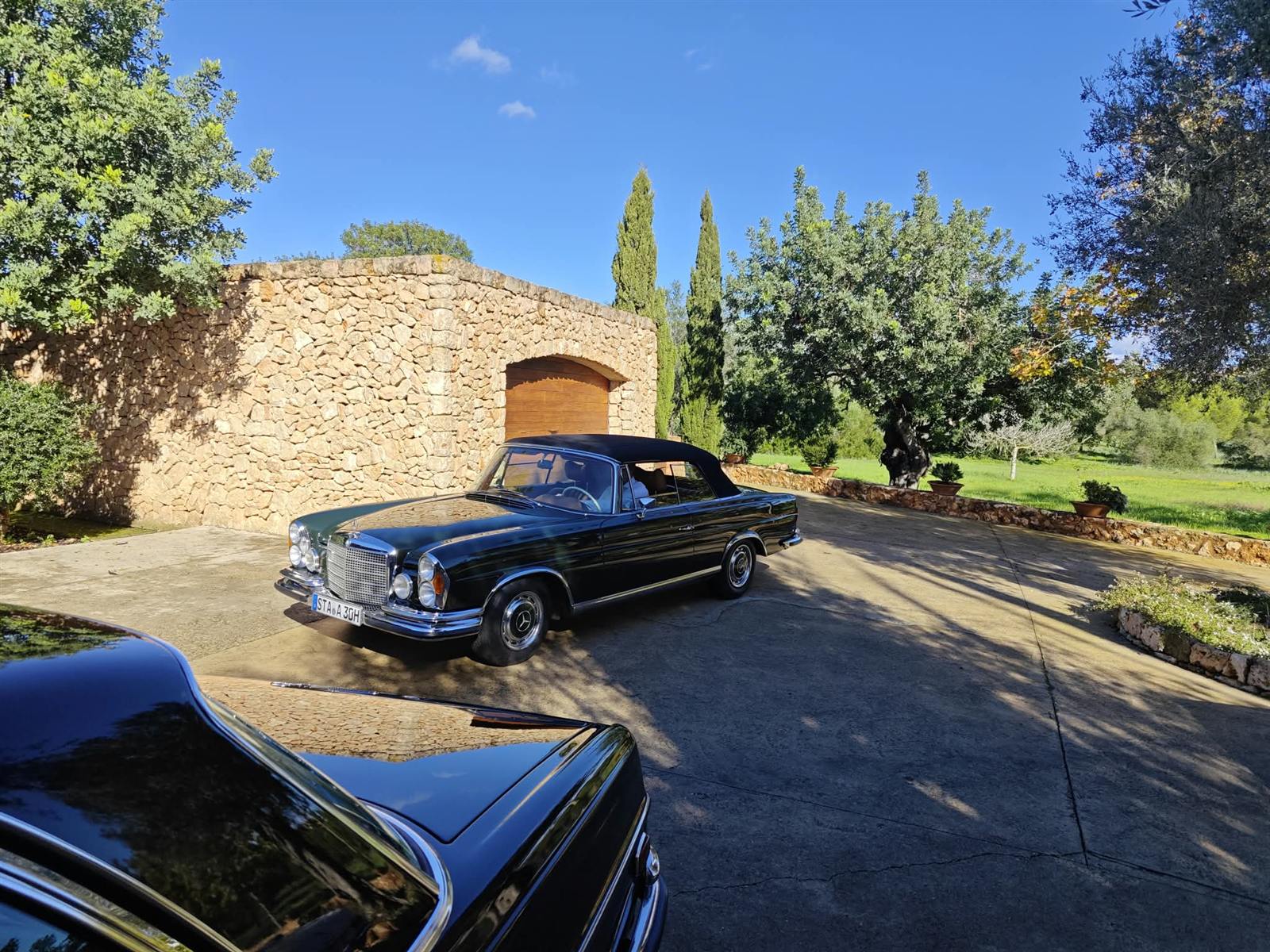 Mercedes 300 SEL photo 12